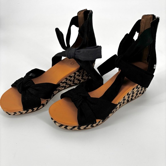 NWOT UGG Women's Yarrow Black Suede Espadrille Wedge Sandals Ankle Bow Straps - Picture 1 of 8
